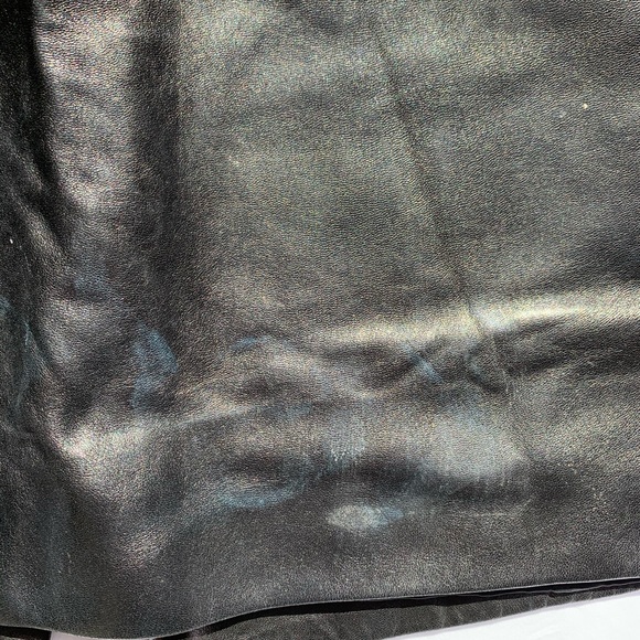 VINTAGE PRADA LEATHER SKIRT - Picture 2 of 5